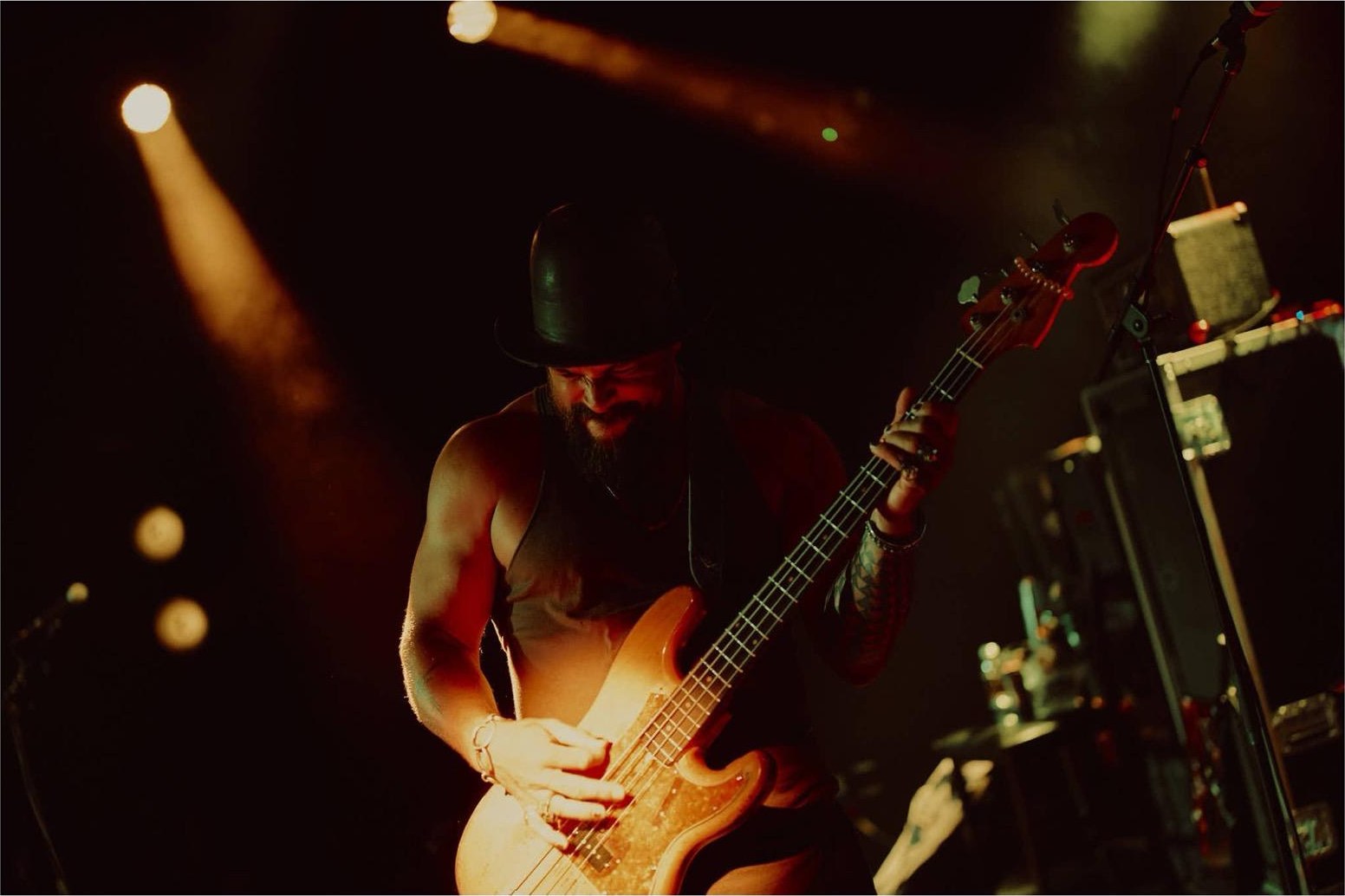 Öof Tatatá live on stage
